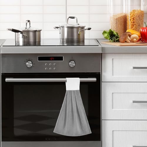 Vibrant Gray Towels for Quick Drying and Easy Storage