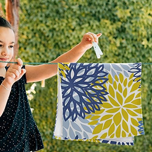 Sukiyo Exquisite Floral Chrysanthemum Hand Towels Set of 2