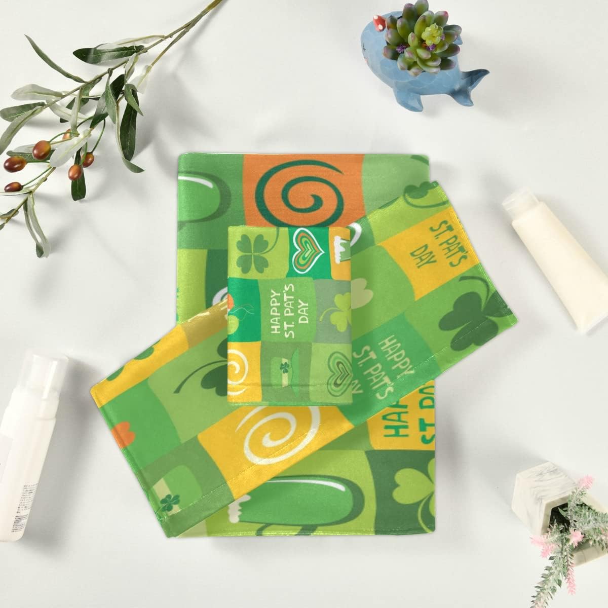 St Patricks Day Shamrock Bath Towels Set