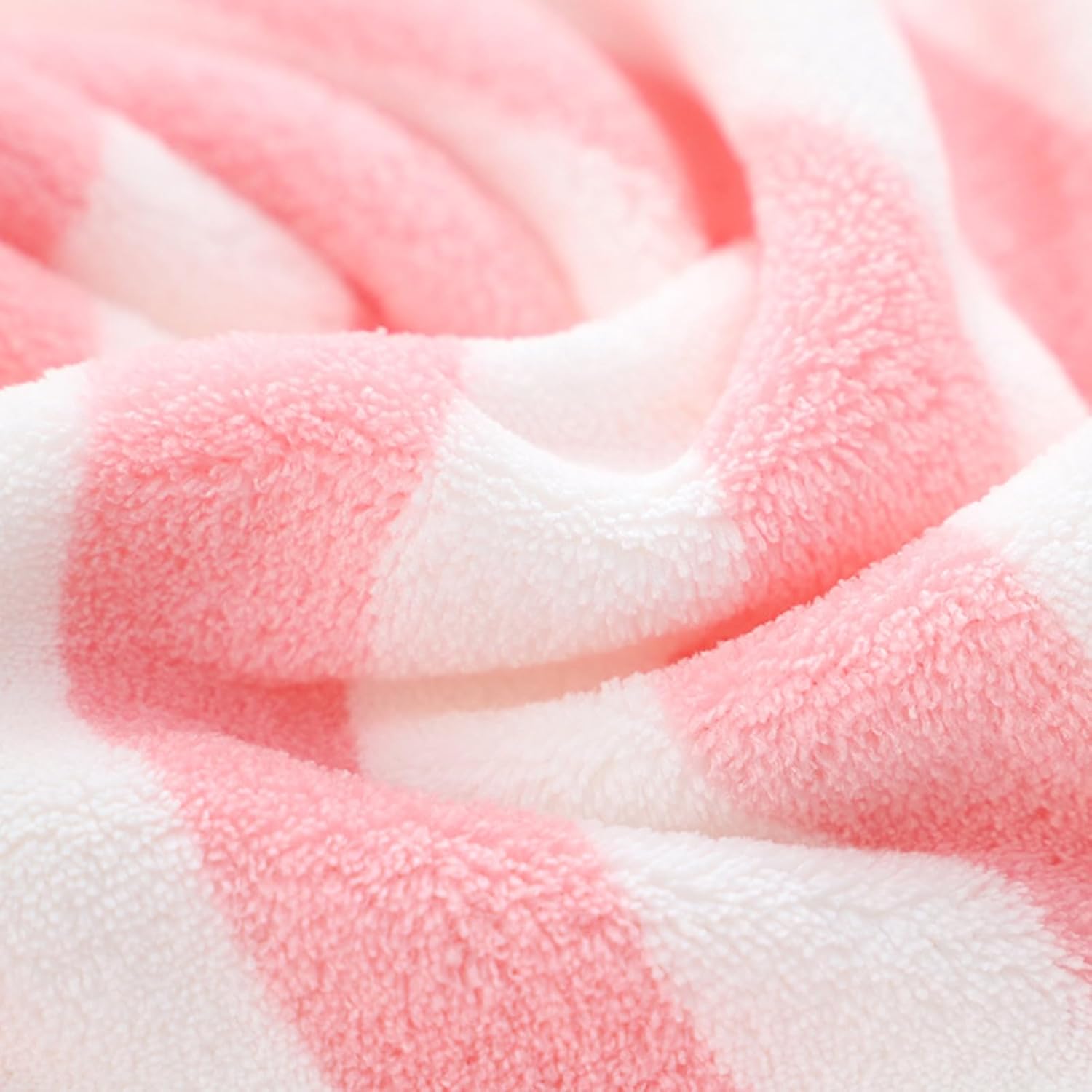 75cm x 35cm Coral Fleece Bath Towel
