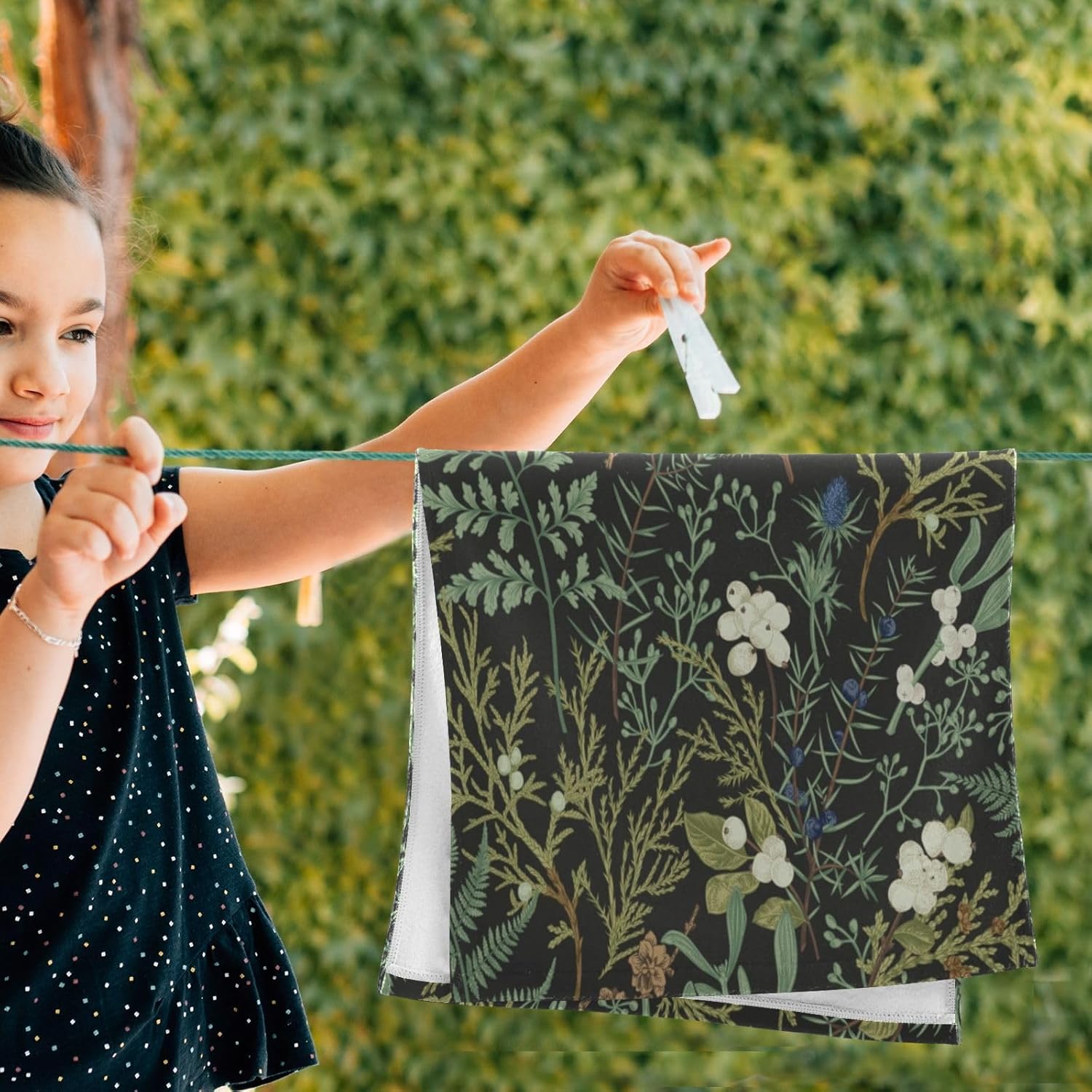 XALOGEER Botanical Floral Hand Towels Set