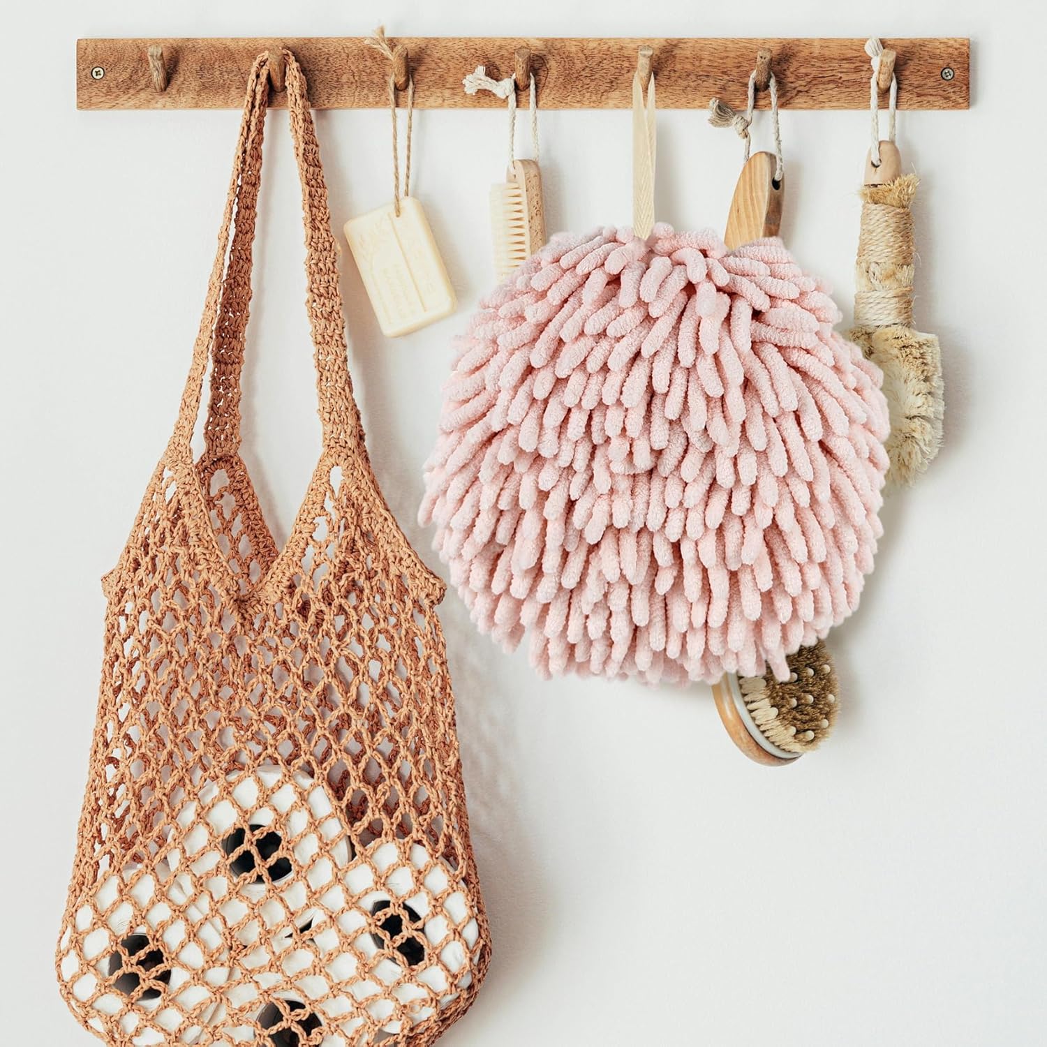 MEET WANT Fuzzy Ball Hand Towels