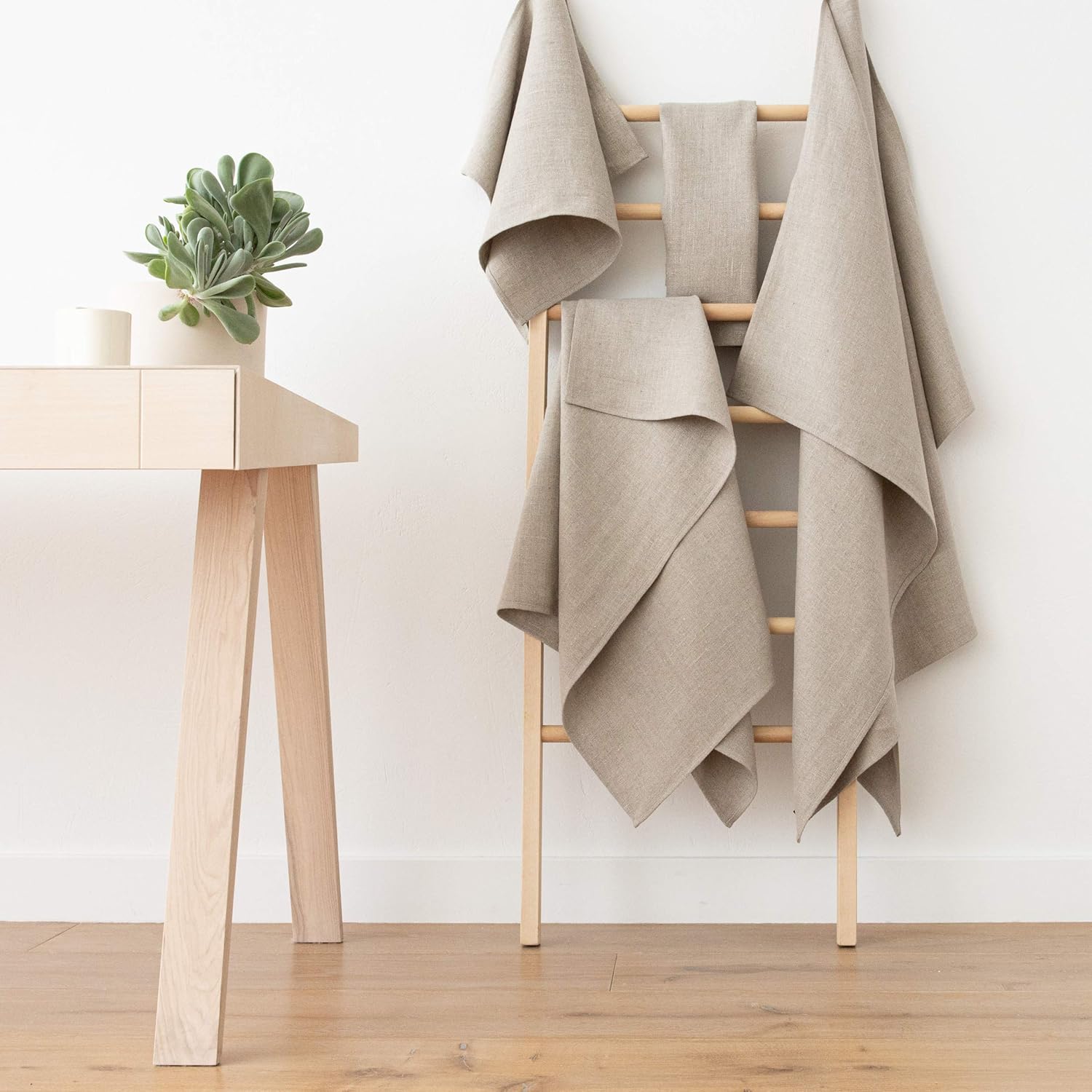 LinenMe Towels - 2 Big Bath Towels 2 Hand Towels Natural