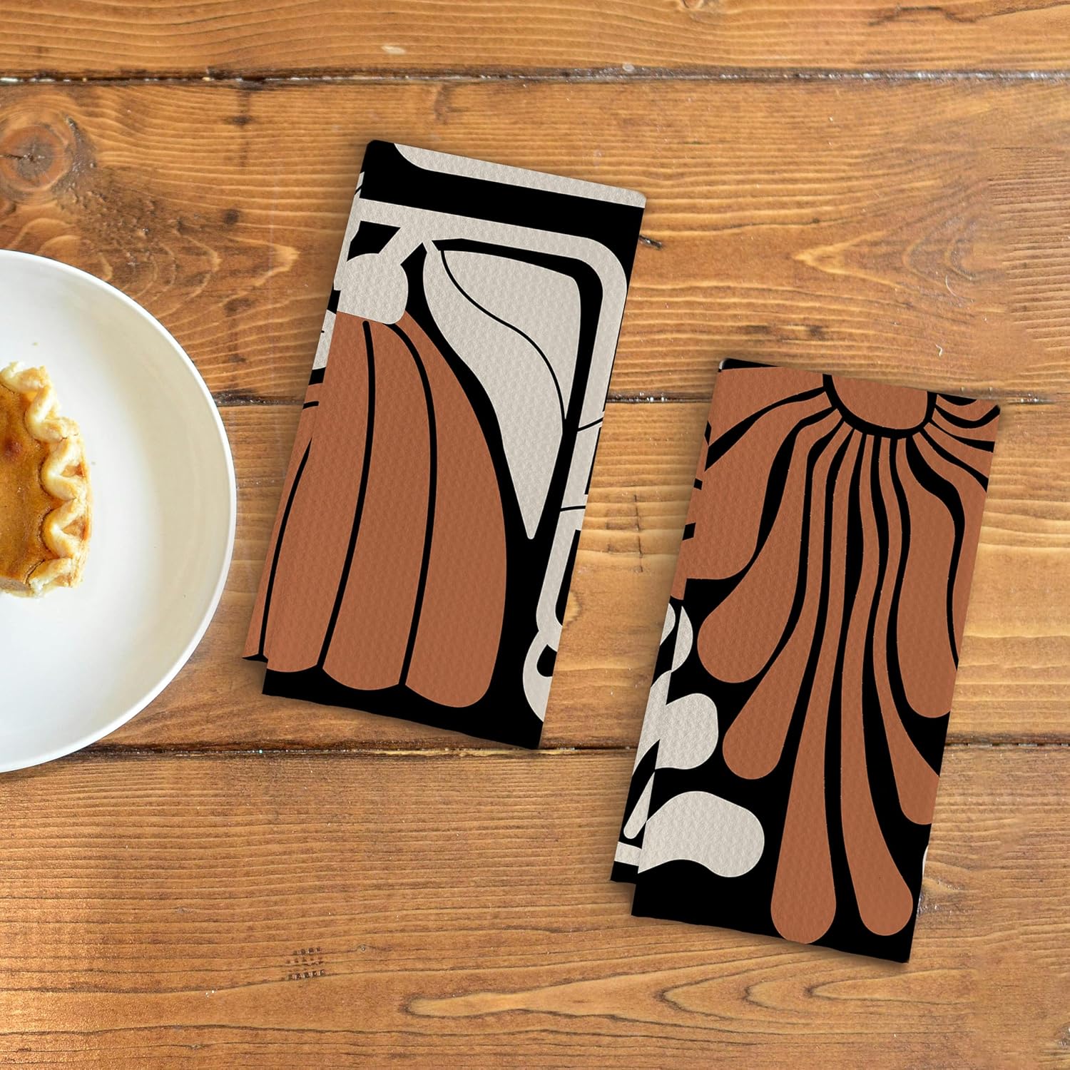 Premium 70s Groovy Floral Hand Towels 16x24 Set